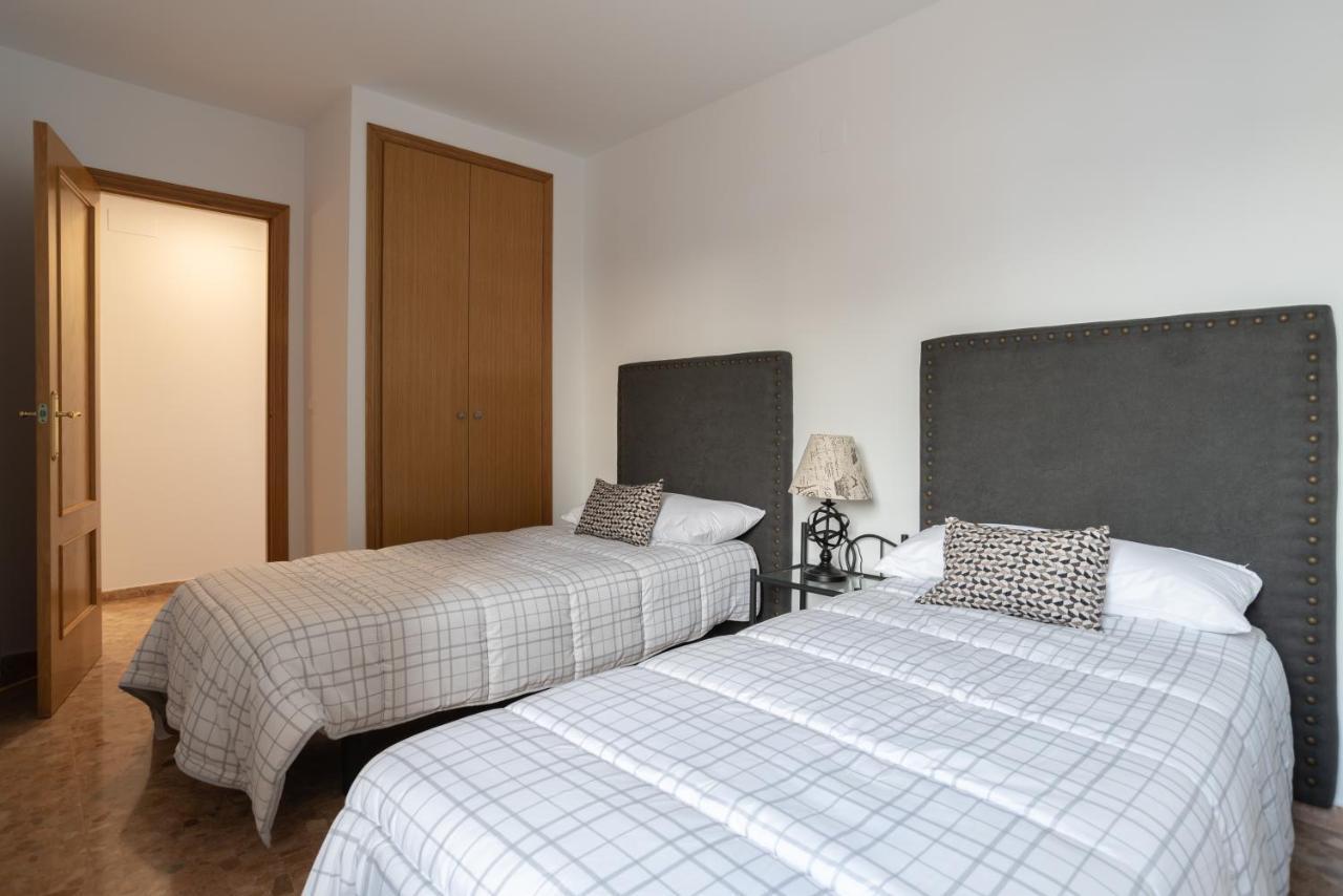 Magnifico Apartamento En Буриана Екстериор снимка