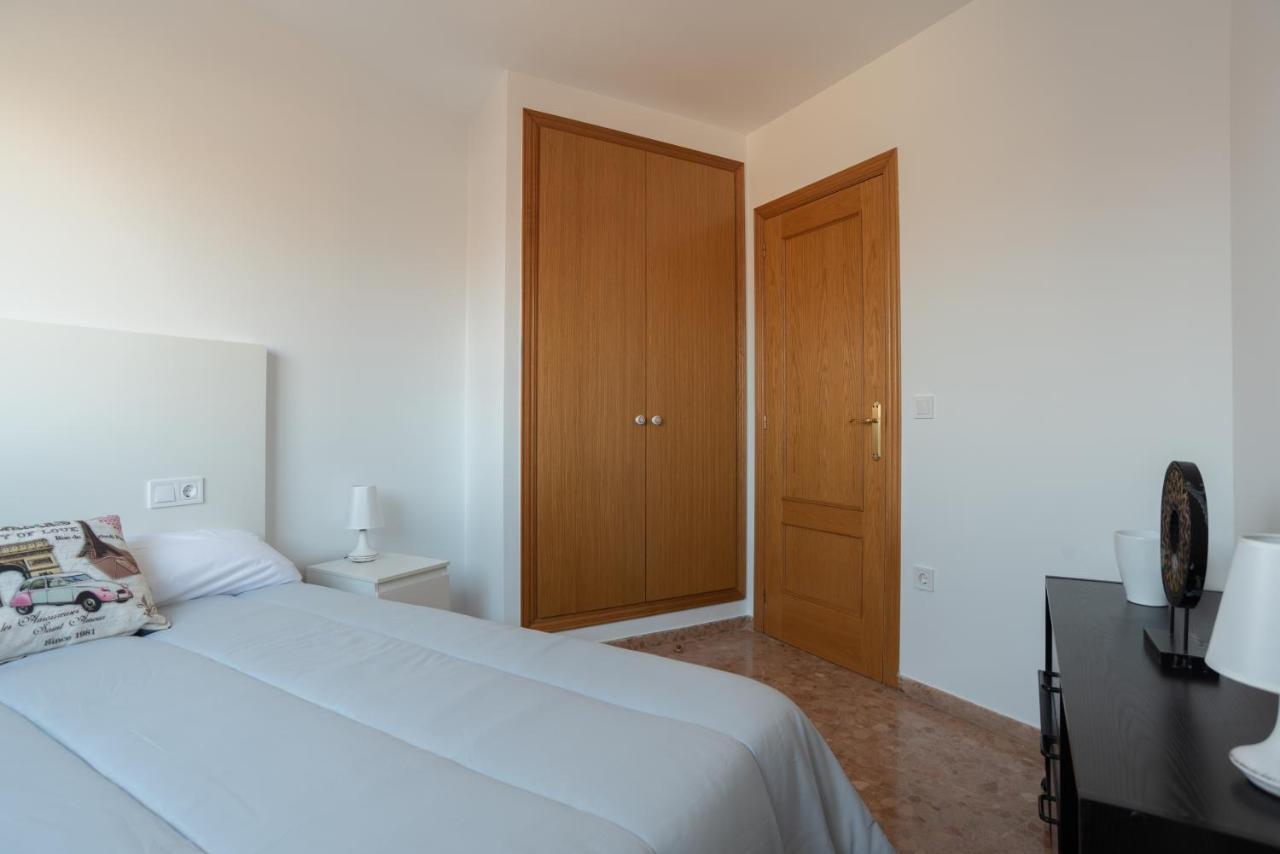 Magnifico Apartamento En Буриана Екстериор снимка